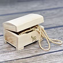 Creative Deco Small Wooden Jewellery Box | Lockable Storage Box with Lock & Key | 10,6 x 7,5 x 7,5 cm | Plain, Unpainted & Unfinished | Keepsake Trinket Treasure Chest