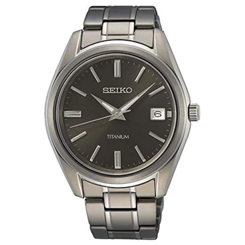Seiko Men's Analog Quartz Watch with Stainless Steel Strap SUR375P1