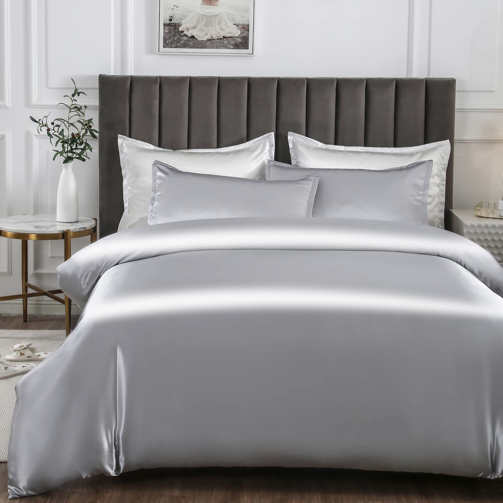 Morbuy Silk Satin King Duvet Cover with 2 Pillowcases, Silver Bedding Set Easy Care Duvet Cover Set with Zipper Closure - Luxury Ultra Soft Quilt Cover 3 Piece - 220x230cm