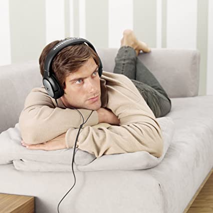 Sennheiser HD 201 Closed Dynamic Stereo headphones for Studio, Performance Live and Djs - Black