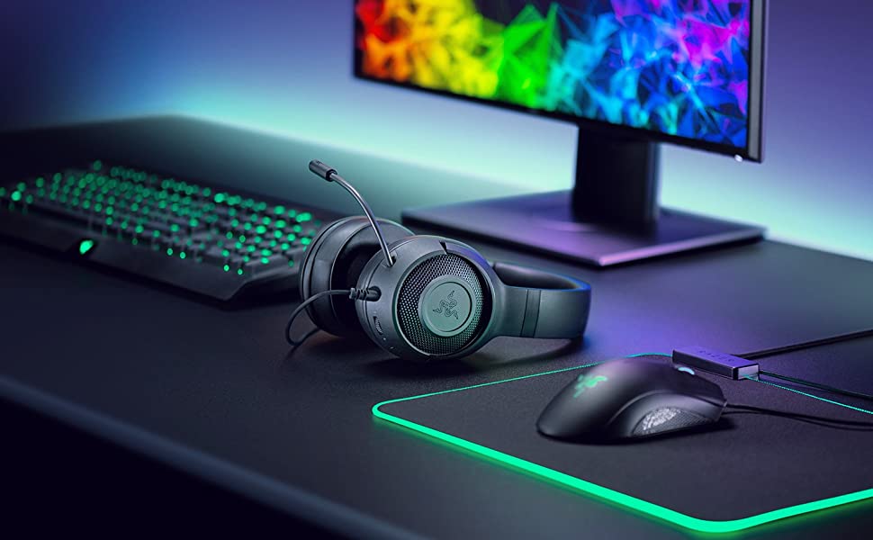 Razer Kraken X Ultralight Gaming Headset: 7.1 Surround Sound - Lightweight  Aluminum Frame - Bendable Cardioid Microphone - for PC, PS4, PS5, Switch,  Xbox One, Xbox Series X