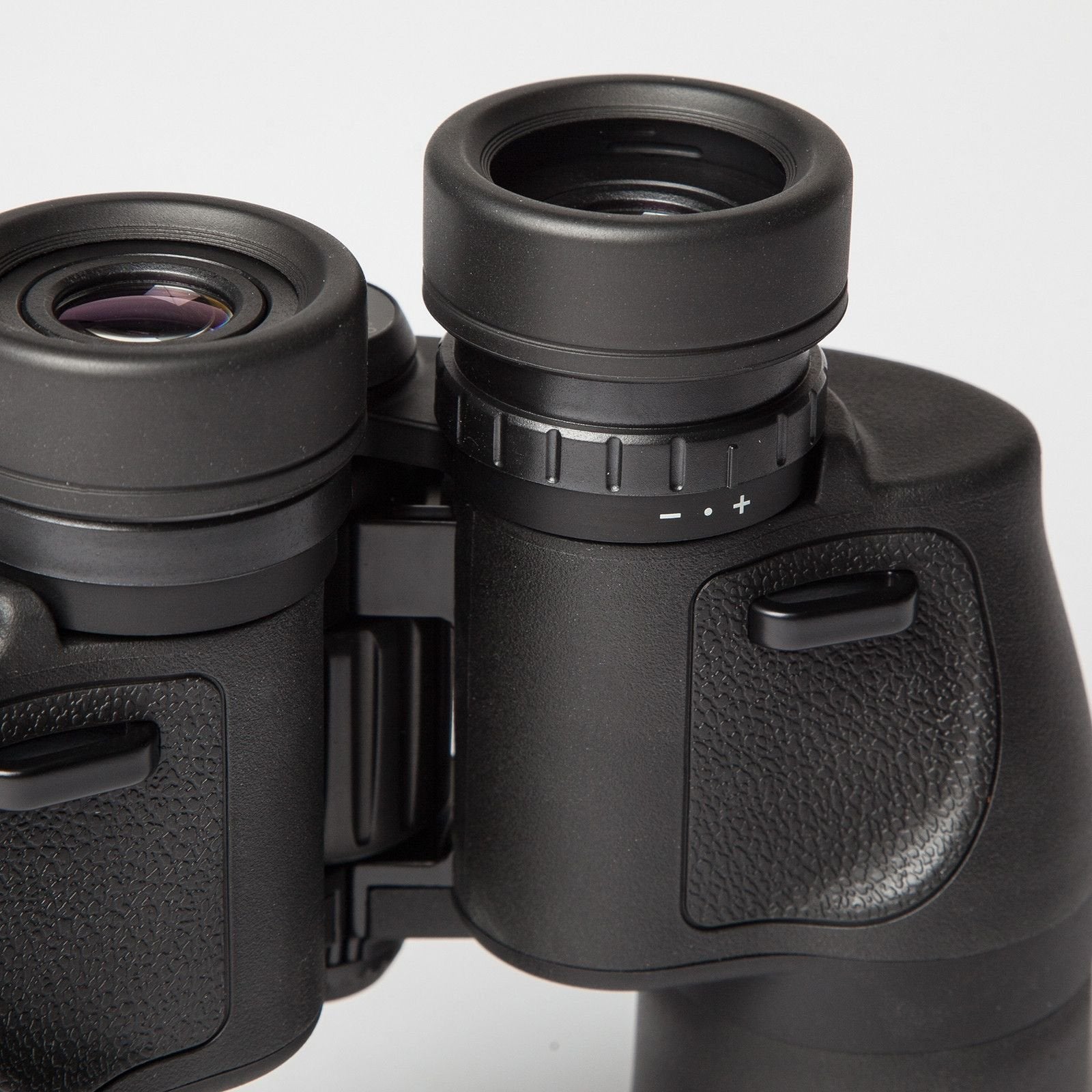 Nikon Aculon A211 8x42 Zoom Binoculars - Black