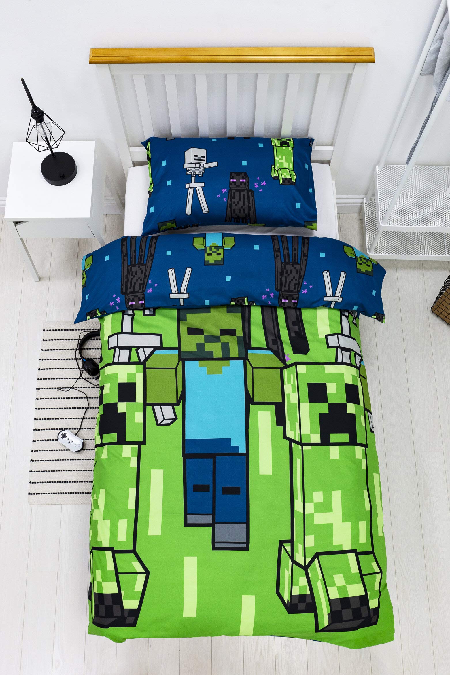 Minecraft Creeper Single Duvet Cover Officially Licensed Reversible Two Sided Creeper Design with Matching Pillowcase (Single Duvet)