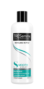 TRESemme Silky & Smooth reduces frizz for 2x smoother* hair Shampoo for dry hair 500 ml