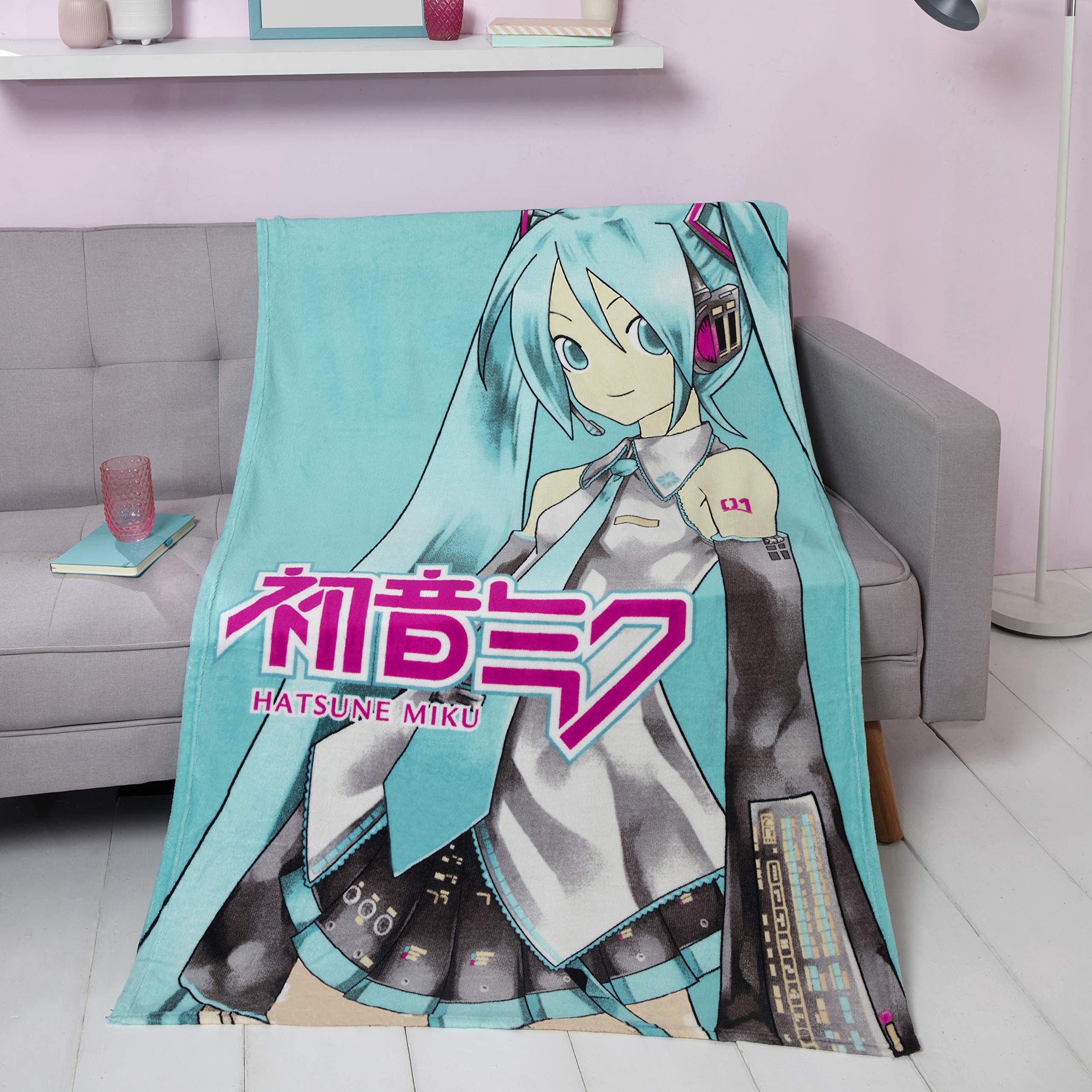 Coco Moon Hatsune Miku Bed Fleece Blanket Throw Bedding Ideal Anime Enthusiastic Bedroom Accessories Gifts Present