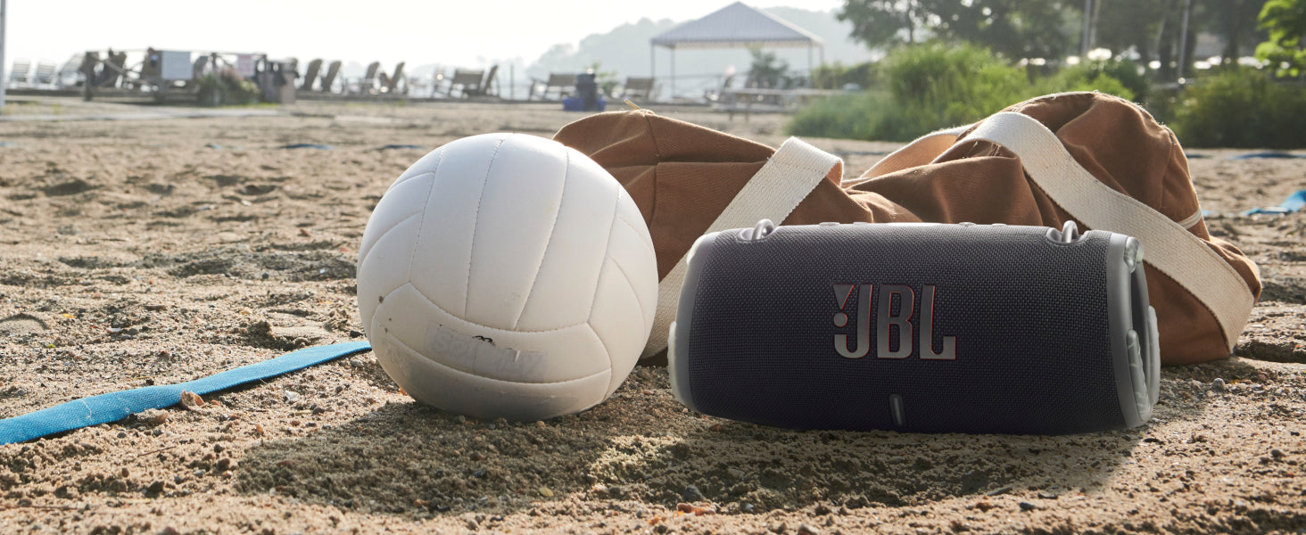 JBL Xtreme 3 - Wireless, portable waterproof speaker with Bluetooth with charging cable, in black