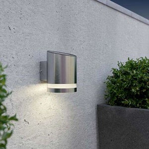 Truro Solar Powered Outdoor Wall Light